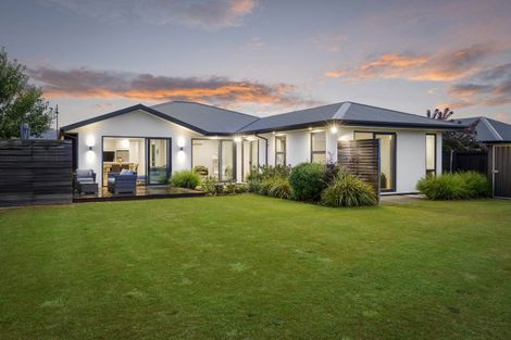 Photo of property in 49 Euphrasie Drive, Aidanfield, Christchurch, 8025