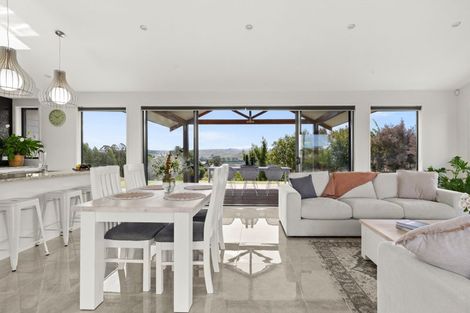 Photo of property in 10 Quarry Ridge, Poraiti, Napier, 4182