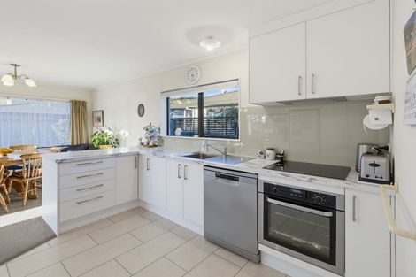 Photo of property in 3/190 The Ridgeway, Stoke, Nelson, 7011