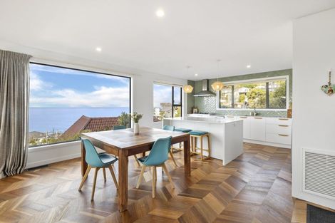 Photo of property in 64 Cliffs Road, Saint Clair, Dunedin, 9012