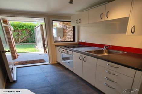 Photo of property in 10 Onetaunga Road, Chatswood, Auckland, 0626