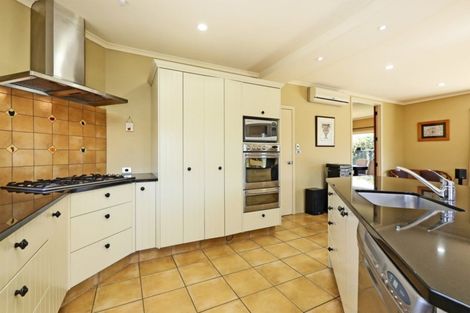 Photo of property in 158 Avenue Road, Greenmeadows, Napier, 4112