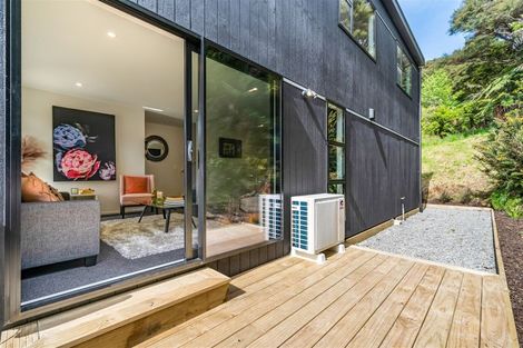 Photo of property in 11 Hastings Grove, Wainuiomata, Lower Hutt, 5014