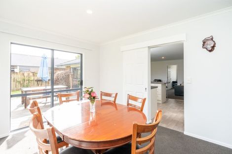 Photo of property in 35 Farringdon Avenue, Rototuna North, Hamilton, 3210