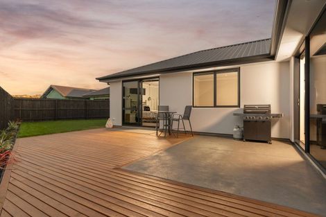 Photo of property in 11 Eastman Drive, Halswell, Christchurch, 8025