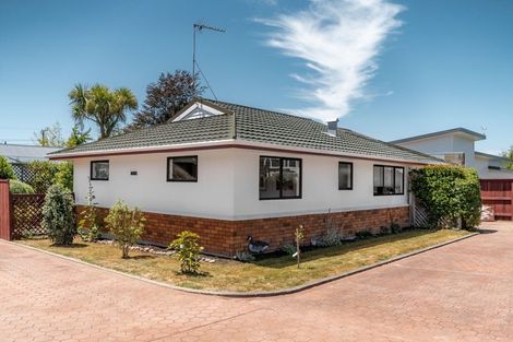 Photo of property in 50d Mcmaster Street, Greytown, 5712