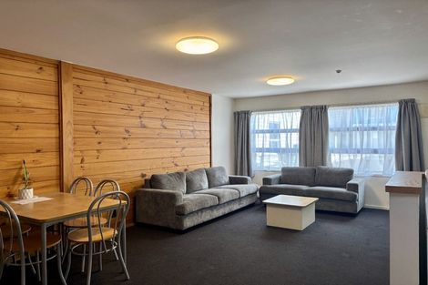 Photo of property in Drummond Street Flats, 2/19 Drummond Street, Mount Cook, Wellington, 6021