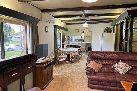 Photo of property in 807a Avenue Road East, Parkvale, Hastings, 4122