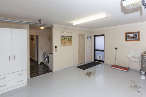 Photo of property in 4 Consort Close, Paraparaumu Beach, Paraparaumu, 5032