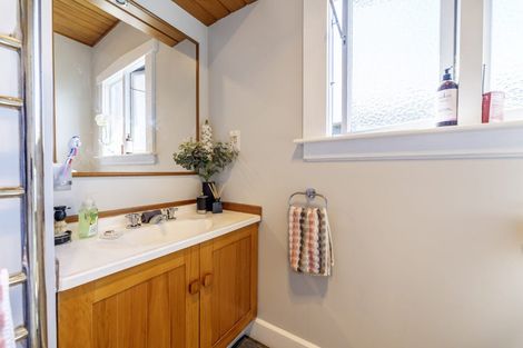 Photo of property in 32 Clare Street, Oamaru North, Oamaru, 9400