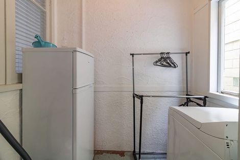 Photo of property in 4b Railway Street, Newmarket, Auckland, 1023