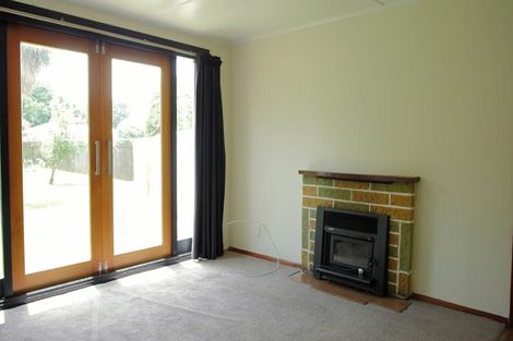 Photo of property in 5 Amelia Street, Woodville, 4920