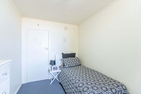 Photo of property in 23 Rangitane Street, Maupuia, Wellington, 6022