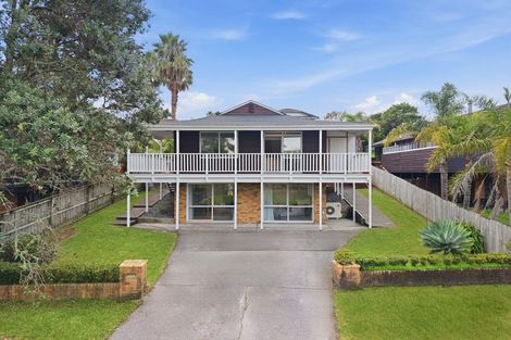 Photo of property in 7a Sailfish Drive, West Harbour, Auckland, 0618