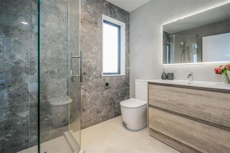 Photo of property in 4 Bendridge Street, Flat Bush, Auckland, 2019