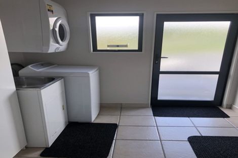 Photo of property in 49 Titri Road, Waihola, Outram, 9073