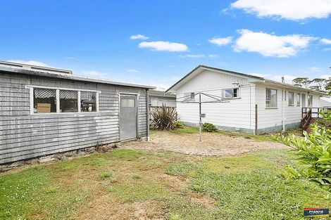 Photo of property in 7 Funnell Place, Manurewa, Auckland, 2102