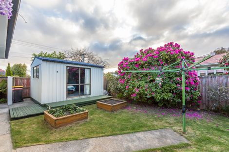 Photo of property in 25 Dunster Street, Burnside, Christchurch, 8053