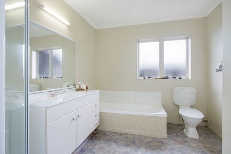 Photo of property in 100 Kensington Road, Waihi, 3610