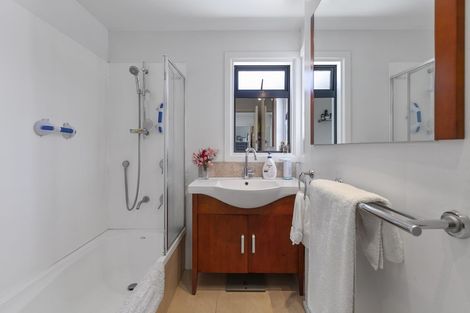 Photo of property in 27 Brick Bay Drive, Sandspit, Warkworth, 0982