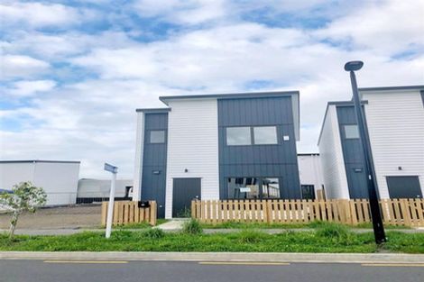 Photo of property in 50 Opoka Street, Papakura, 2110