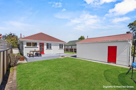 Photo of property in 41 Bass Street, Woolston, Christchurch, 8062