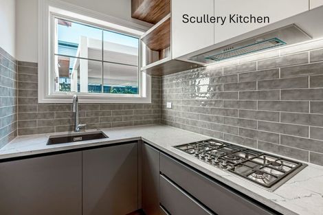 Photo of property in 7 Luff Place, Long Bay, Auckland, 0630