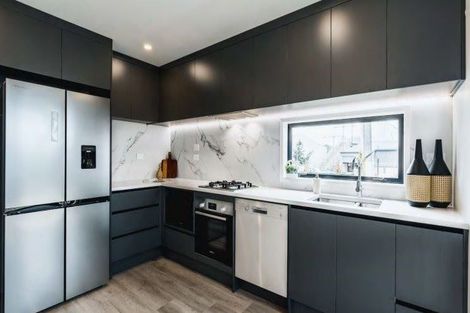 Photo of property in 5/12 Clare Place, Mount Wellington, Auckland, 1060