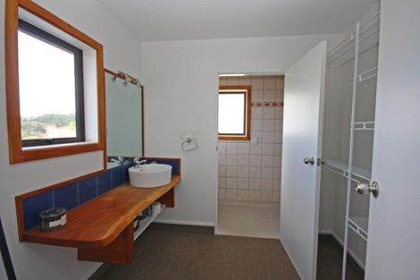 Photo of property in 8 Brenton Place, Whangamata, 3691