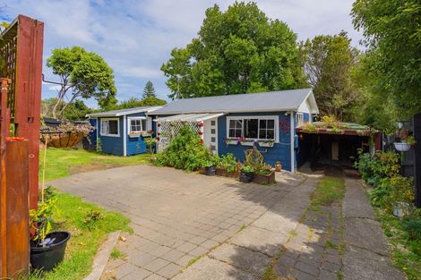Photo of property in 19 Aorangi Road, Paraparaumu, 5032