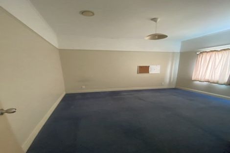 Photo of property in 16 Botanical Road, Takaro, Palmerston North, 4412