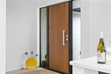 Photo of property in 13 Ruru Street, Cambridge, 3434