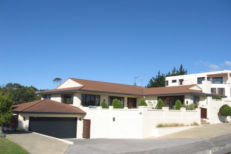 Photo of property in 40 Charles Dickens Drive, Mellons Bay, Auckland, 2014