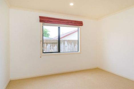 Photo of property in 3 Virginia Grove, Milson, Palmerston North, 4414