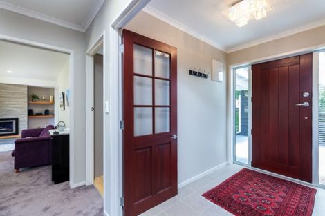 Photo of property in 9a Kereru Place, Upper Vogeltown, New Plymouth, 4310