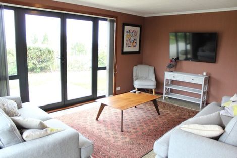 Photo of property in 15 South Road, Kensington, Dunedin, 9011