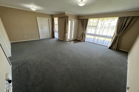 Photo of property in 96 Atawhai Road, Fitzherbert, Palmerston North, 4410