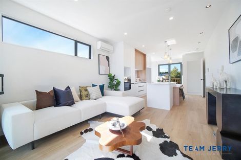 Photo of property in 1 Heketara Way, Massey, Auckland, 0614