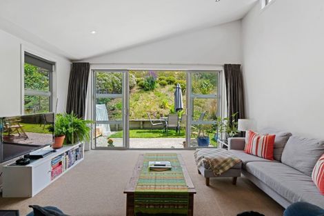 Photo of property in 26 Harrys Close, Arthurs Point, Queenstown, 9371