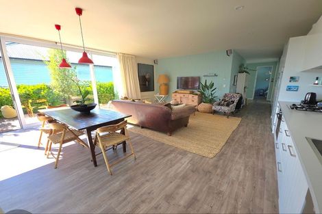Photo of property in 33 Stoke Street, Sumner, Christchurch, 8081