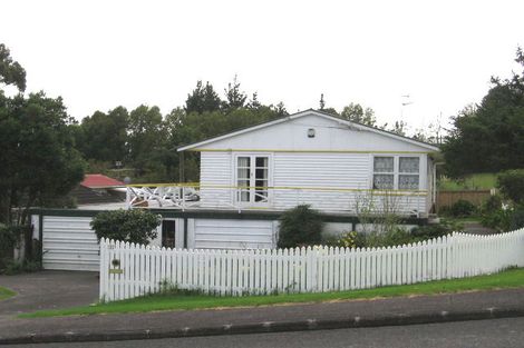 Photo of property in 121 Taikata Road, Te Atatu Peninsula, Auckland, 0610
