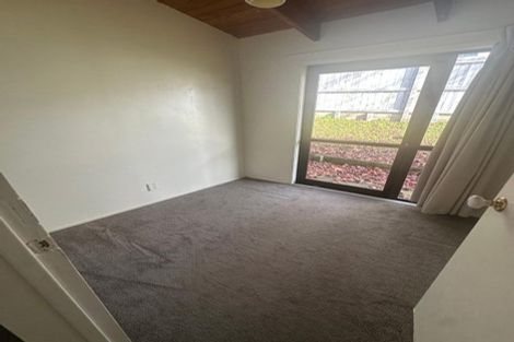 Photo of property in 20 Wattle Road, Sunnyvale, Auckland, 0612