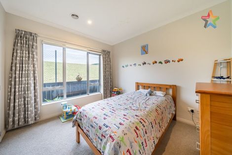 Photo of property in 8c Glen Iris Grove, Woburn, Lower Hutt, 5010