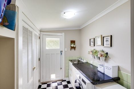 Photo of property in 141 Georges Drive, Napier South, Napier, 4110