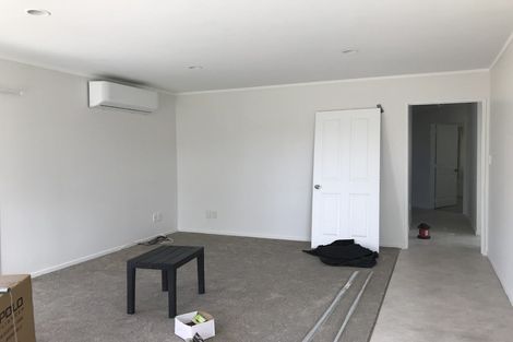 Photo of property in 47 Flat Bush Road, Clover Park, Auckland, 2023