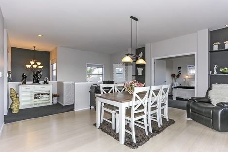 Photo of property in 14 Pompano Key, Papamoa Beach, Papamoa, 3118