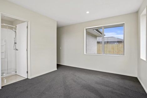 Photo of property in 73 Hilton Drive, Amberley, 7410