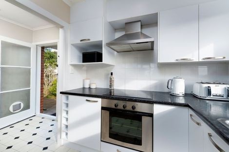 Photo of property in 12c Dorchester Street, Meadowbank, Auckland, 1072