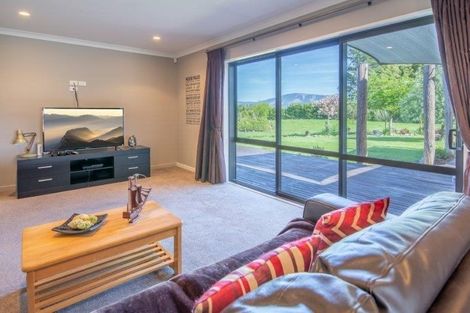 Photo of property in 797 Loburn Whiterock Road, Loburn, Rangiora, 7472