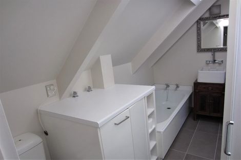 Photo of property in 10/12 Shrewsbury Street, Merivale, Christchurch, 8014